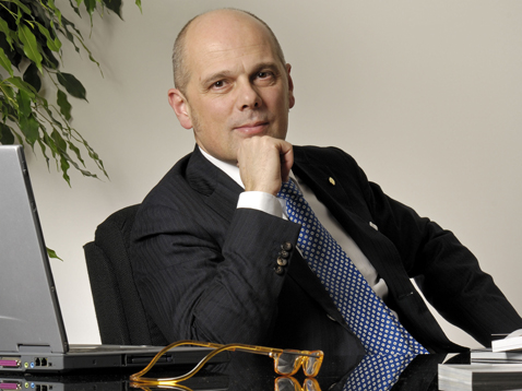 Mauro Guzzini nuovo presidente Assobagno