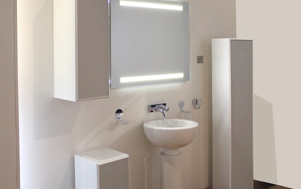 Specchiere retroilluminate by Koh-I-Noor (ISH, Design Italia | Pad.3.0)