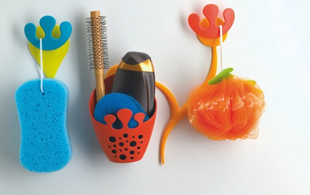 Piccoli Oggetti Speciali italiani a Tokyo