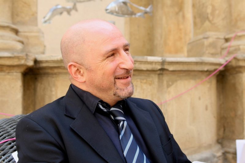 B CRITIC – Il mondo della progettazione raccontato da Carlo Branzaglia