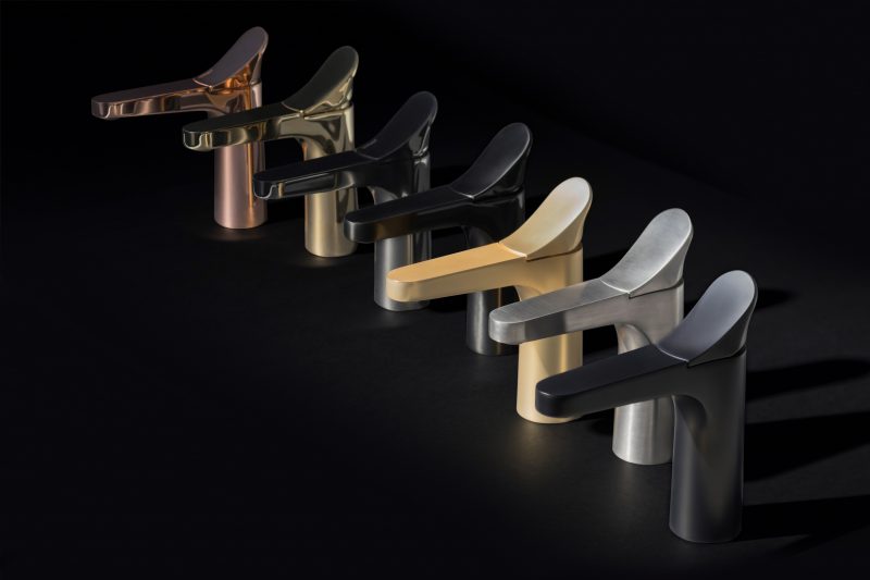 Effepi, i rubinetti flessuosi Bèk (ISH, Pad. 3.0 | Design Italia)