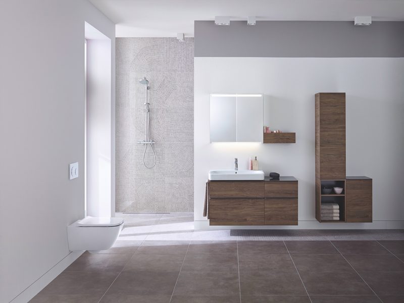 Geberit Smyle: design e funzionalità nella nuova collezione di ceramiche e di arredobagno