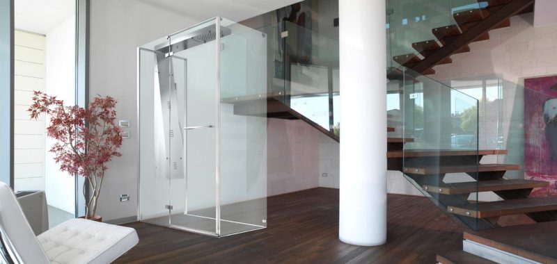 Trasparenze di grande comfort con Megius | Salone del Bagno