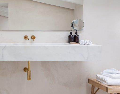 Diametro35 Gold di Ritmonio scelto da Meem Townhouse