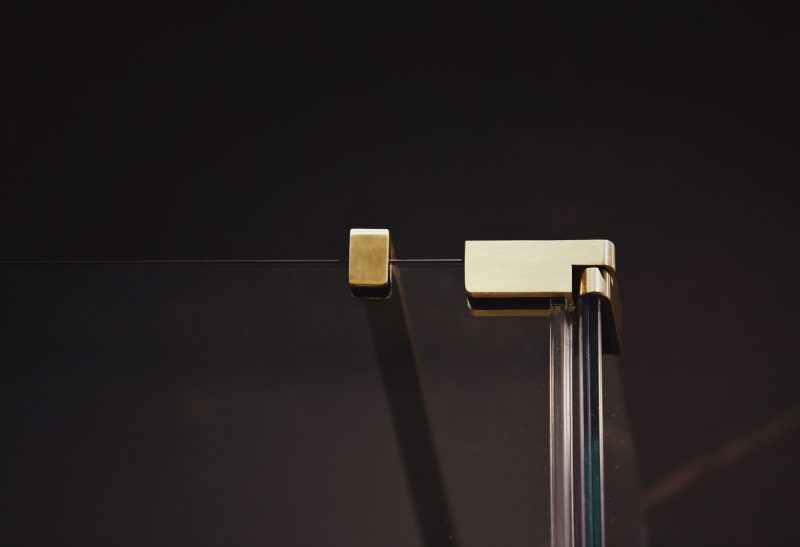 Il box doccia Ayo Colour 10mm di Flair a Cersaie
