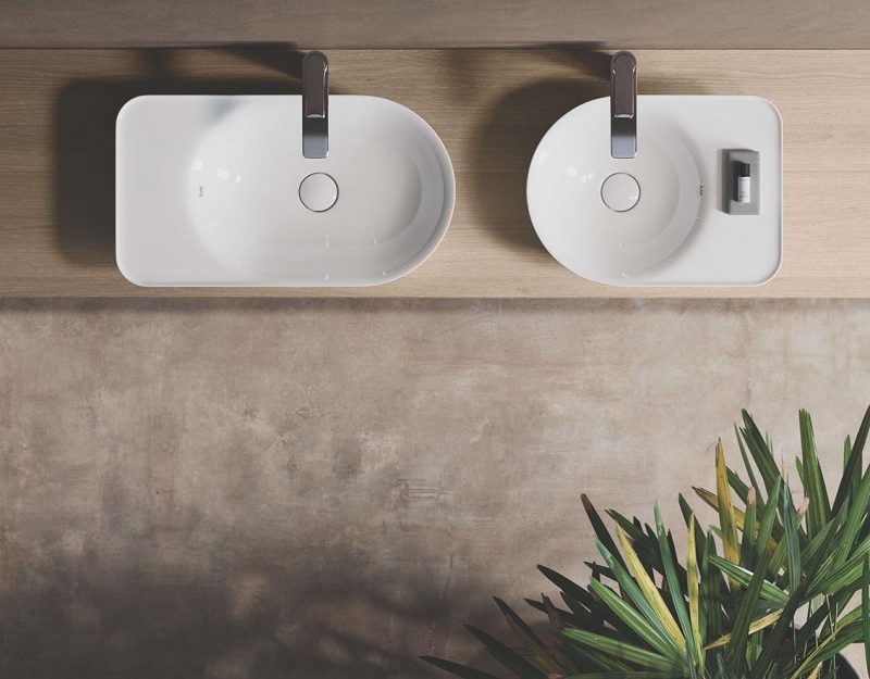 RAK-Valet by RAK Ceramics, classico contemporaneo